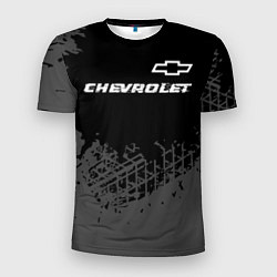 Мужская спорт-футболка Chevrolet speed на темном фоне со следами шин: сим