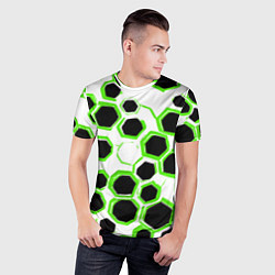 Футболка спортивная мужская Чёрно-зелёные шестиугольники на белом фоне, цвет: 3D-принт — фото 2