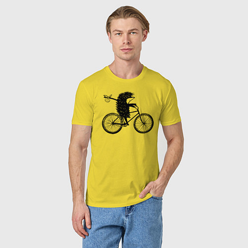 Мужская футболка Ежик на велосипеде / Желтый – фото 3
