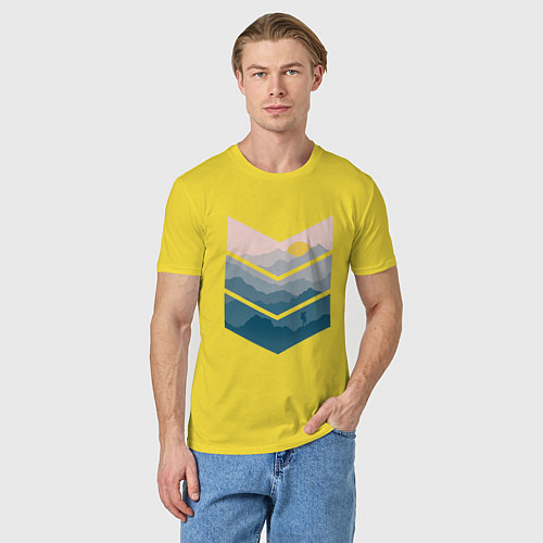 Мужская футболка Рассвет в горах / Желтый – фото 3