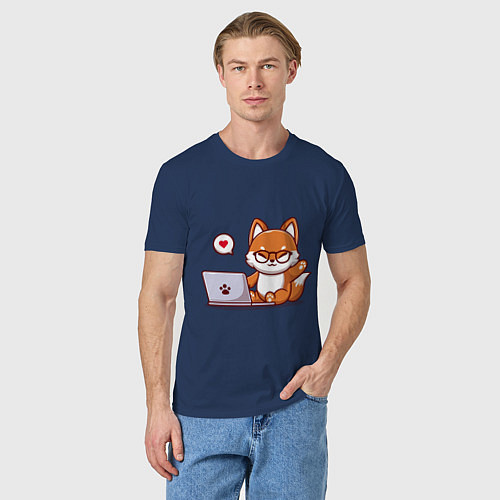 Мужская футболка Cute fox and laptop / Тёмно-синий – фото 3