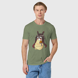 Футболка хлопковая мужская Маленькая Ху Тао, цвет: авокадо — фото 2