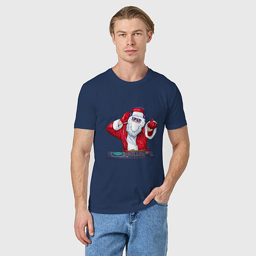 Мужская футболка Диджей Санта / Тёмно-синий – фото 3