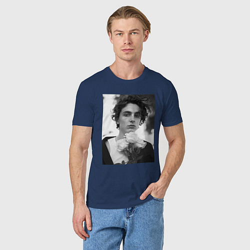 Мужская футболка Timothee Chalamet с розами / Тёмно-синий – фото 3