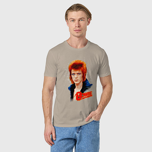 Мужская футболка David Bowie Blue Jacket / Миндальный – фото 3