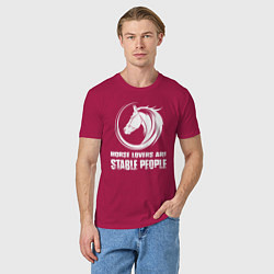 Футболка хлопковая мужская Любители лошадей стойкие люди, цвет: маджента — фото 2