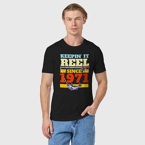 Мужская футболка Держу катушку с 1971 года / Черный – фото 3