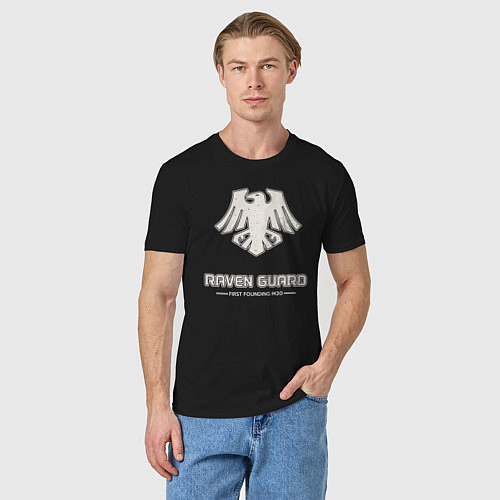 Мужская футболка Гвардия ворона лого винтаж / Черный – фото 3