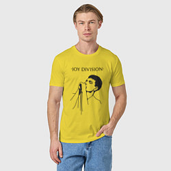 Футболка хлопковая мужская Йен Кёртис Joy Division, цвет: желтый — фото 2