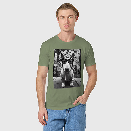 Мужская футболка Булли у стены с граффити / Авокадо – фото 3