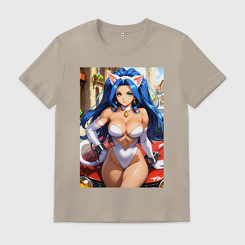 Мужская футболка Фелиция сидит на капоте машины / Миндальный – фото 1