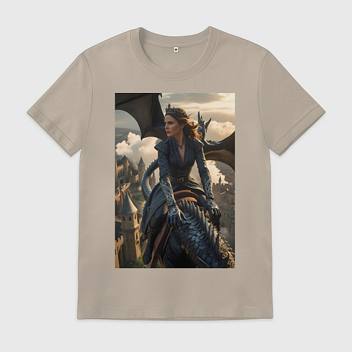 Мужская футболка Королеву преследует дракон / Миндальный – фото 1