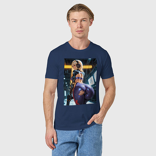 Мужская футболка Девушка с оружием в киберпанк стиле / Тёмно-синий – фото 3