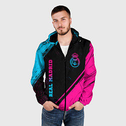 Ветровка с капюшоном мужская Real Madrid - neon gradient: символ и надпись верт, цвет: 3D-черный — фото 2