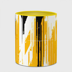 Кружка 3D Вертикальные чёрно-белые линии на жёлтом фоне, цвет: 3D-белый + желтый — фото 2