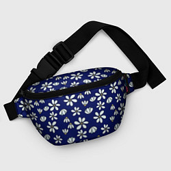 Поясная сумка Дудл ромашки на синем фоне - паттерн, цвет: 3D-принт — фото 2