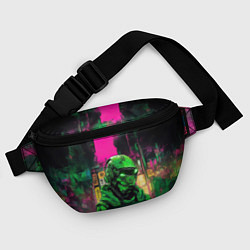 Поясная сумка Уличный воин в зелёном шлеме, цвет: 3D-принт — фото 2