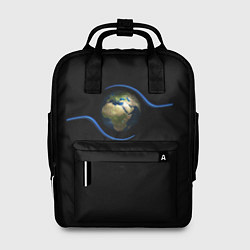 Женский рюкзак Планета Земля в руках человека