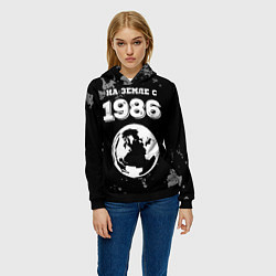 Толстовка-худи женская На Земле с 1986: краска на темном, цвет: 3D-черный — фото 2