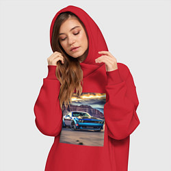 Женское худи-платье Авто Додж Челленджер, цвет: красный — фото 2