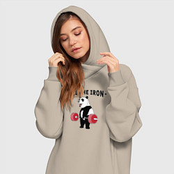 Женское худи-платье Почувствуй железо - панда бодибилдер, цвет: миндальный — фото 2