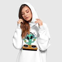 Женское худи-платье Диджей инопланетянин, цвет: белый — фото 2