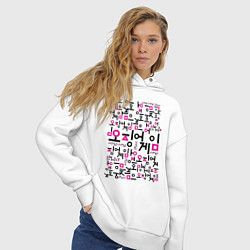 Толстовка оверсайз женская ИГРА В КАЛЬМАРА ИЕРОГЛИФЫ ЛОГО ЧЁРНЫЙ, цвет: белый — фото 2