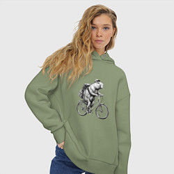 Толстовка оверсайз женская Капибара на велосипеде в черном цвете, цвет: авокадо — фото 2