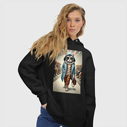 Толстовка оверсайз женская Модный кот в очках на дефиле животных, цвет: черный — фото 2