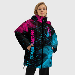 Куртка зимняя женская Tomb Raider - neon gradient: надпись, символ, цвет: 3D-черный — фото 2
