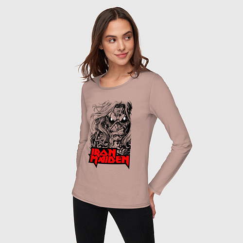 Женский лонгслив Iron Maiden eyes / Пыльно-розовый – фото 3