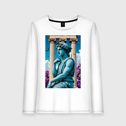 Лонгслив хлопковый женский Античный персонаж на фоне колонн, цвет: белый
