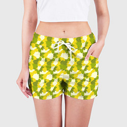 Шорты женские Яркий камуфляж желтые и зеленые пятна, цвет: 3D-принт — фото 2