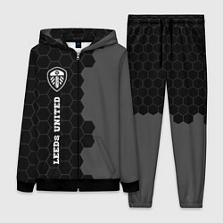 Женский костюм Leeds United sport на темном фоне по-вертикали