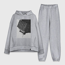 Женский костюм оверсайз Высотка