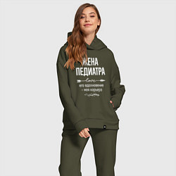 Женский костюм оверсайз Жена педиатра его вдохновение, цвет: хаки — фото 2