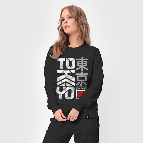 Женский костюм Токио типографика / Черный – фото 3