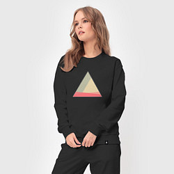 Костюм хлопковый женский Абстрактные цветные треугольники, цвет: черный — фото 2