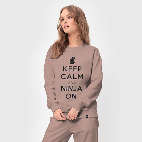 Женский костюм Keep calm and ninja on / Пыльно-розовый – фото 3