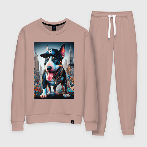 Женский костюм Funny bull terrier in New York - ai art / Пыльно-розовый – фото 1