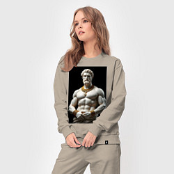 Костюм хлопковый женский Античный герой с цепочкой, цвет: миндальный — фото 2