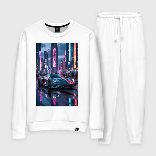 Женский костюм Суперкар на фоне небостребов / Белый – фото 1