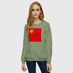 Свитшот хлопковый женский Редизайн: знак СССР - серп, молот и звезда - на кр, цвет: авокадо — фото 2