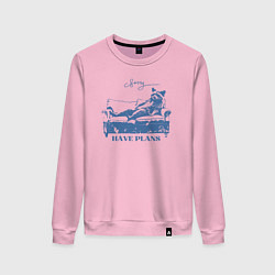 Женский свитшот Енот лежит на диване и чилит