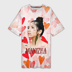 Женская длинная футболка Manizha на фоне сердечек