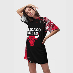 Футболка женская длинная Чикаго Буллз Chicago Bulls Огонь, цвет: 3D-принт — фото 2