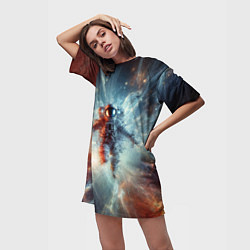Футболка женская длинная Космонавт в космической туманности, цвет: 3D-принт — фото 2