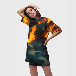 Футболка женская длинная Огонь на камуфляжной ткани, цвет: 3D-принт — фото 2
