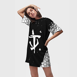 Футболка женская длинная Doom соты краски, цвет: 3D-принт — фото 2