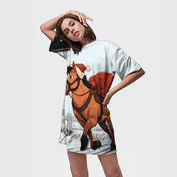 Футболка женская длинная Лошадка везет новогодние подарки, цвет: 3D-принт — фото 2